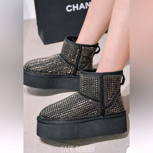 Cape Robbin Rhinestone embellished platform fur trim ankle boots Sz 9